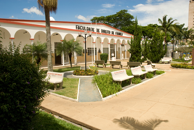 Mais de 1,1 mil farão concursos da Prefeitura domingo