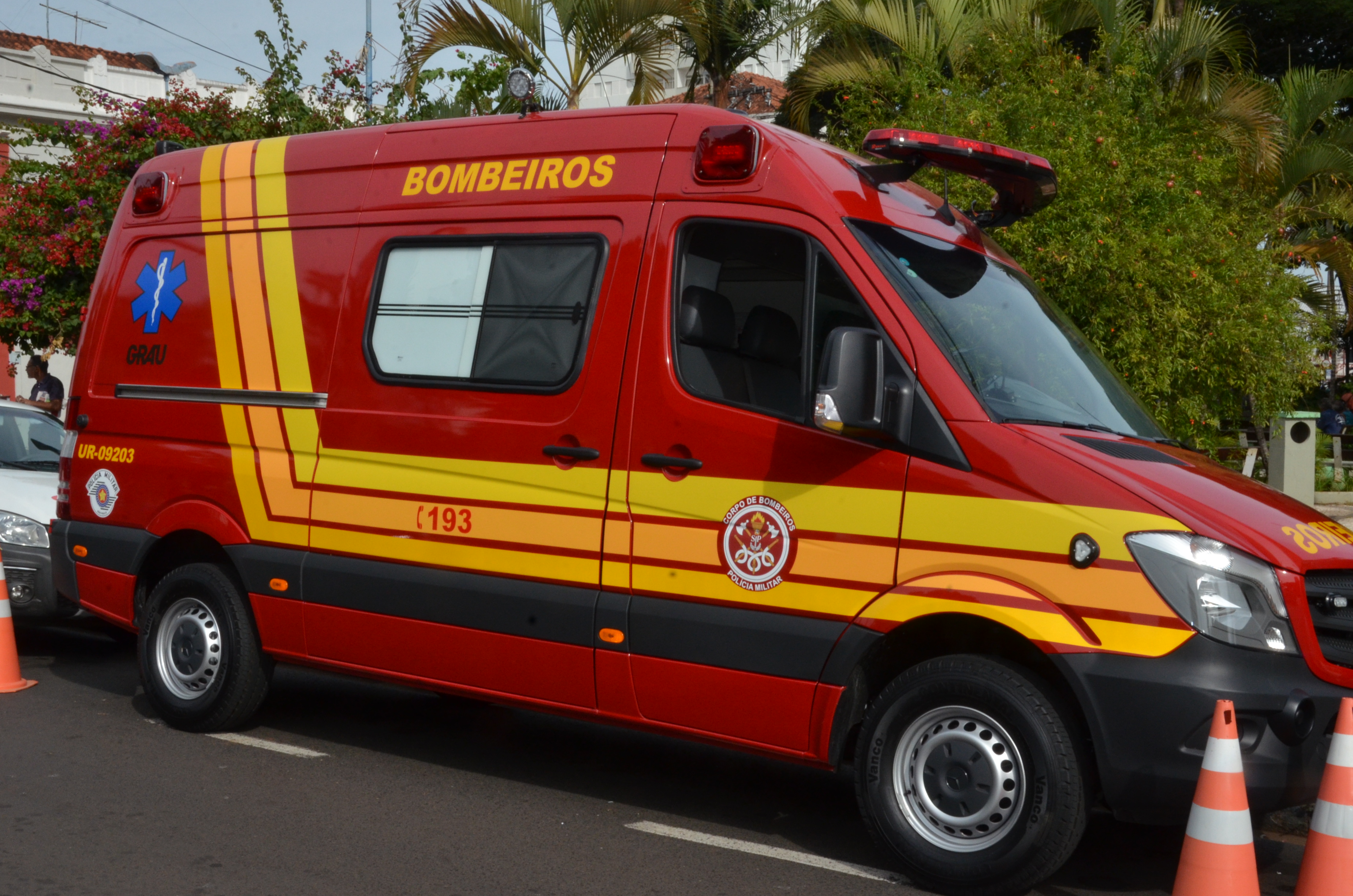 Campanha Maio Amarelo é lançada na Praça Central