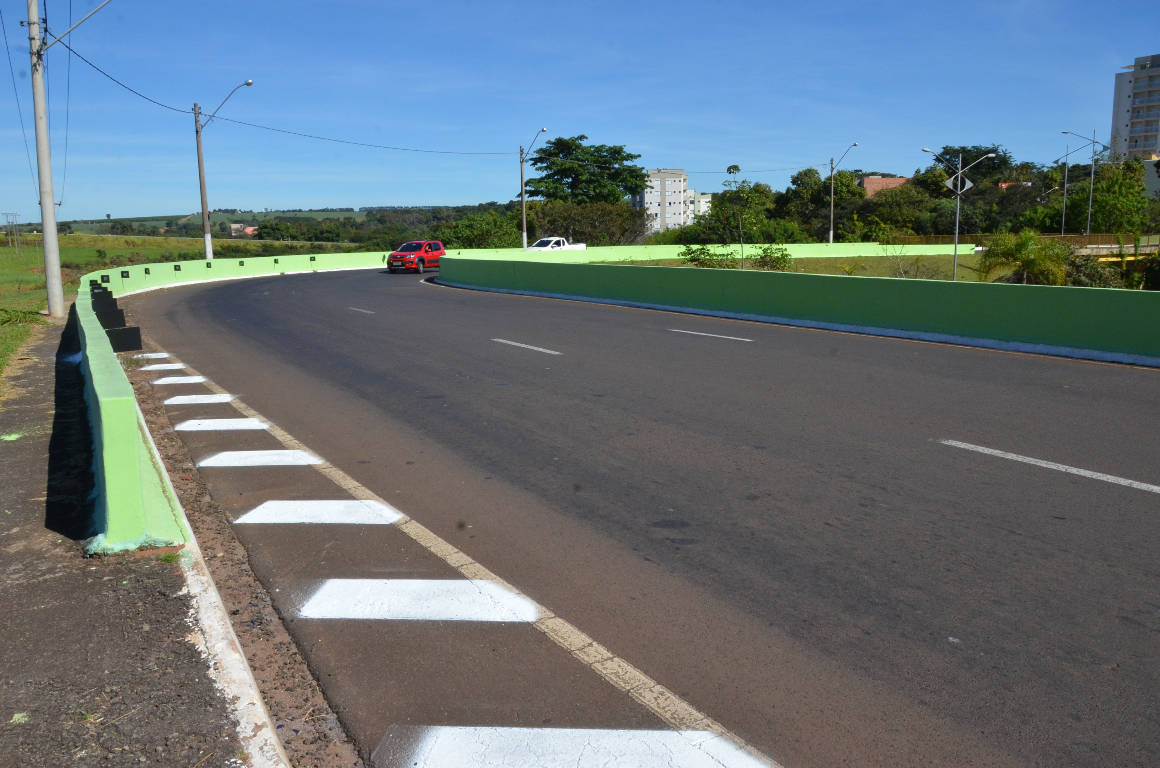 Prefeitura investe na revitalização das Avenidas