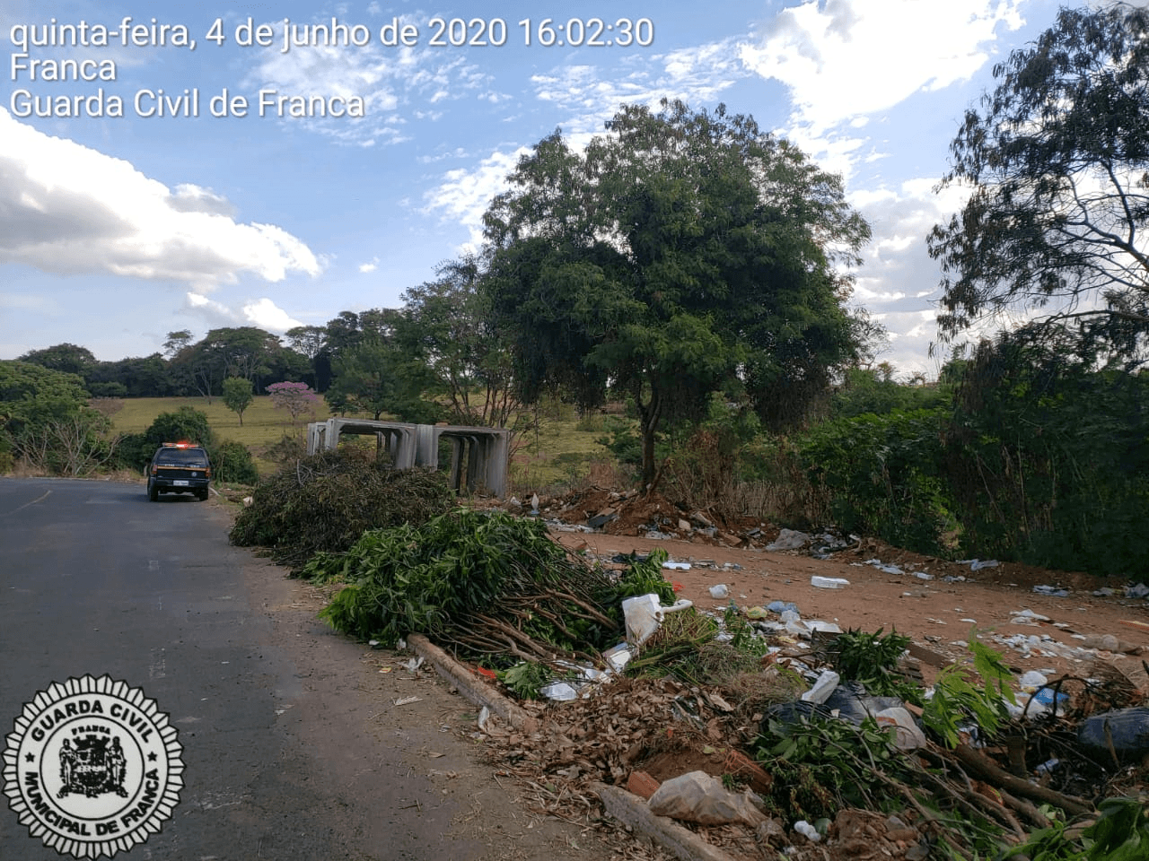 Guarda Civil pede ajuda à população para fiscalizar o descarte irregular de resíduos