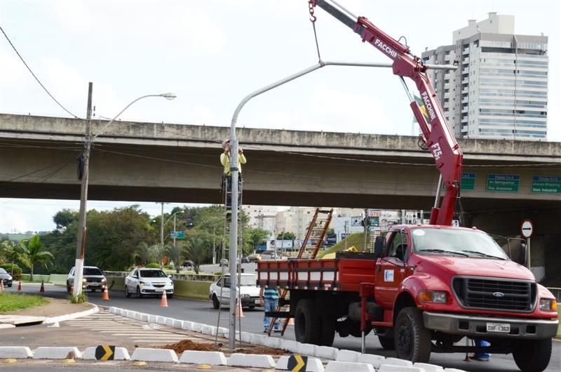 Prefeitura vai instalar semáforos em alça de acesso à cidade