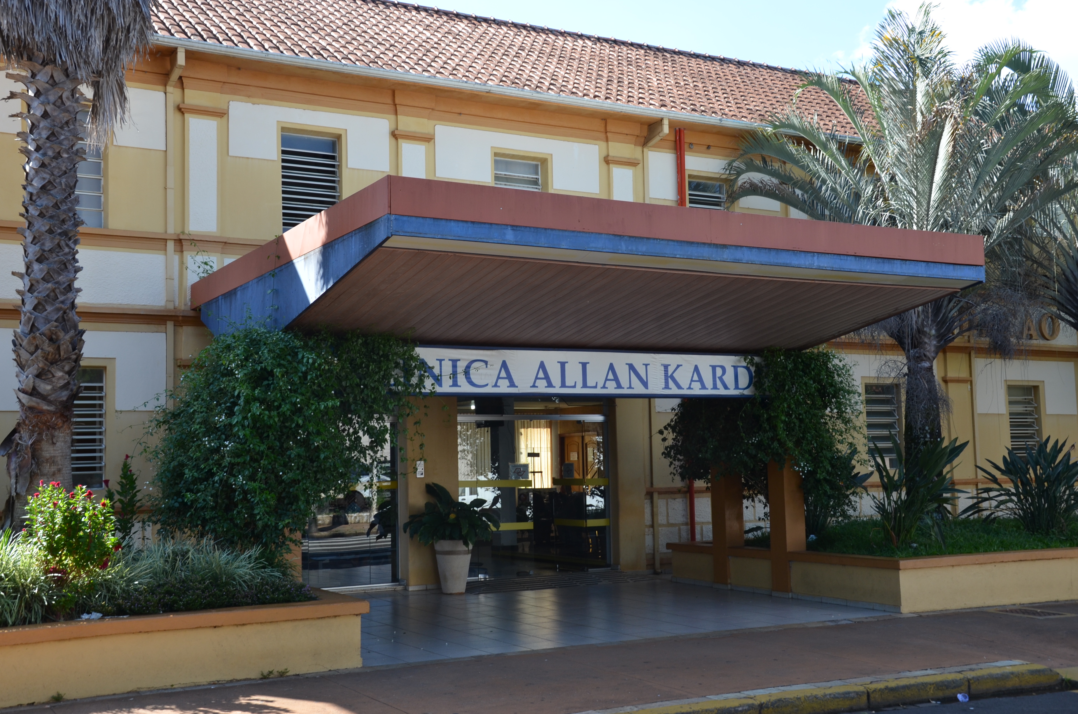 Prefeitura repassa R$ 788,7 mil a APAE e Allan Kardec