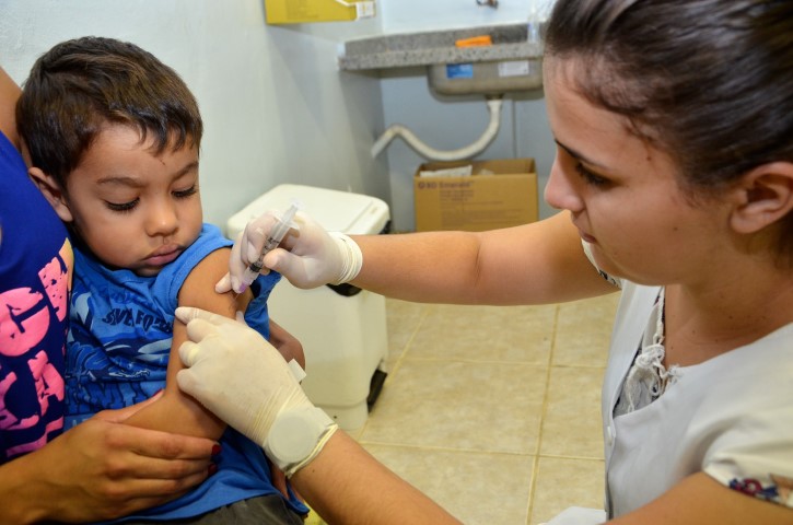 Saúde amplia horário para vacinação