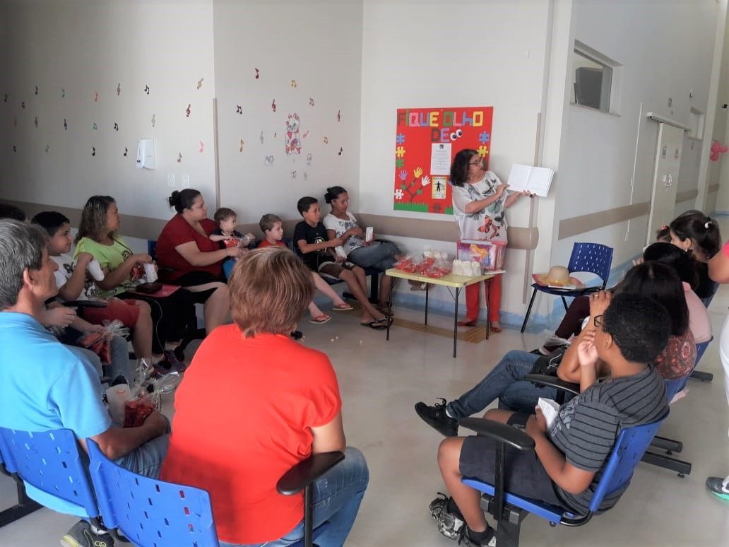 Oficina e Contação de Histórias em UBS do Aeroporto I