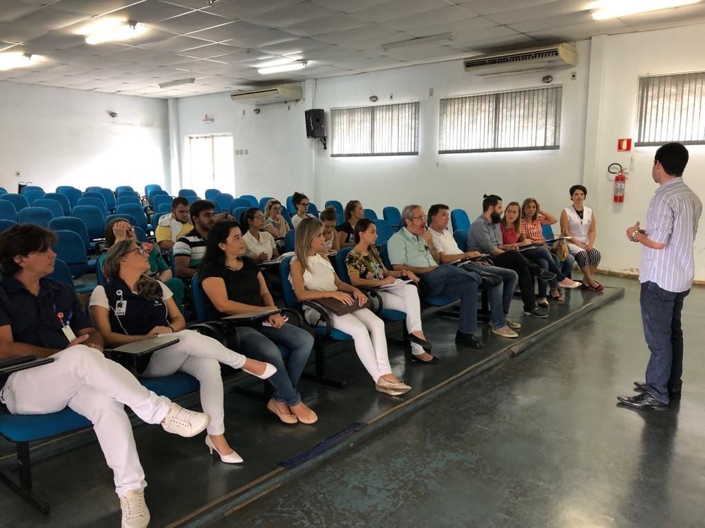 Saúde convoca profissionais para alertar sobre diagnóstico correto da dengue