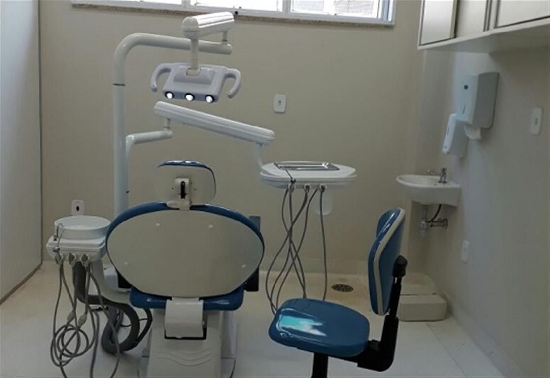 Saúde instala novo consultório odontológico no Aeroporto
