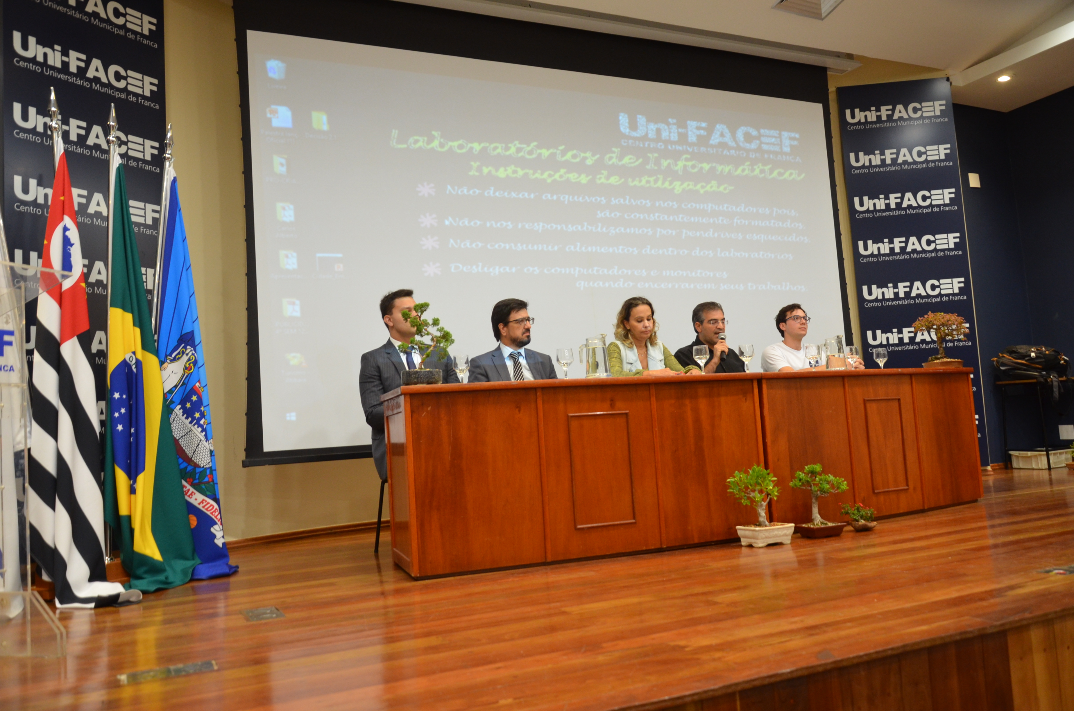 Seminário no Uni-Facef aborda o uso de drogas