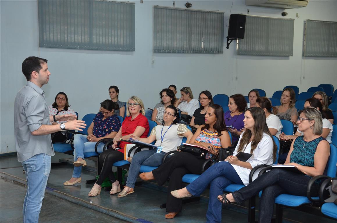 Saúde faz reunião sobre prevenção a Leishmaniose