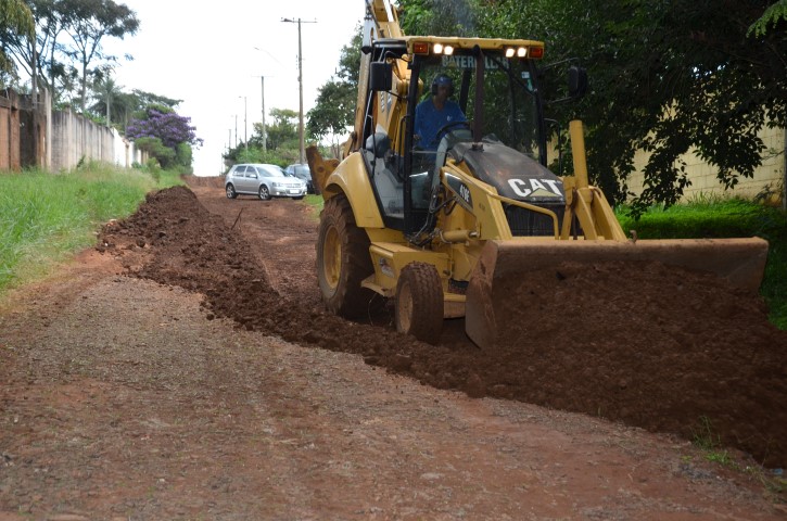 Ruas do Recanto Fortuna recebem melhorias