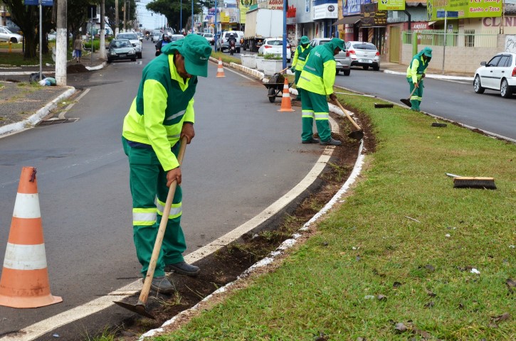 Cidade Limpa precisa de ações coletivas diz secretário