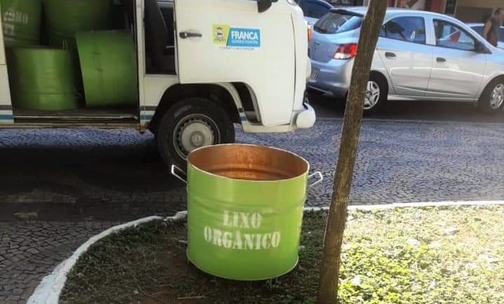 População deve ajudar na limpeza do centro, alerta Secretaria