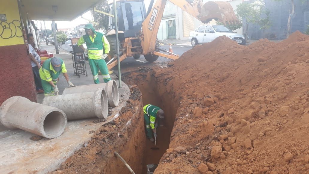 Prefeitura amplia galerias na Vila Imperador