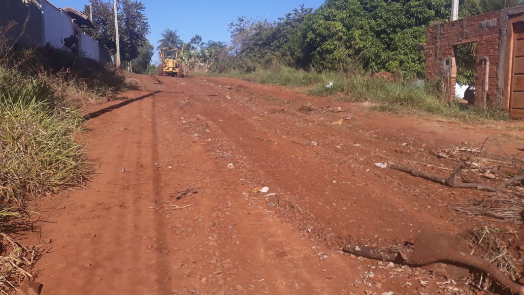 Bairros Fortuna e Monte Carlo recebem manutenção