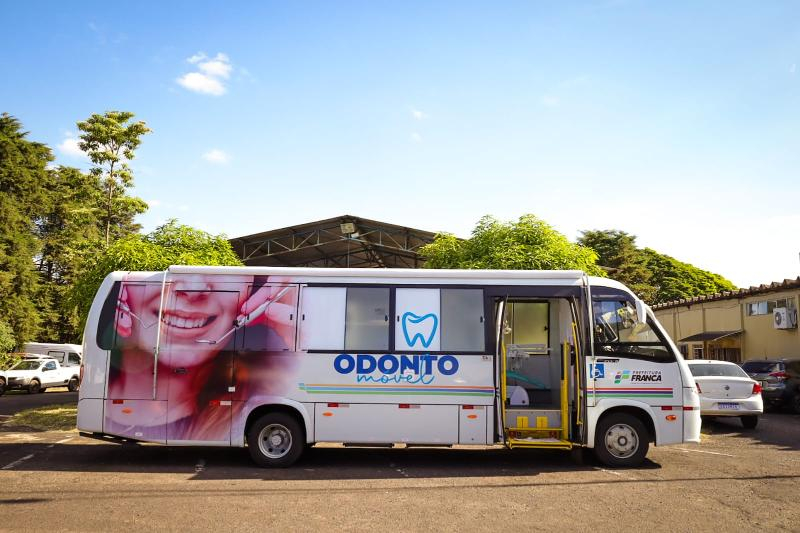 Com duas unidades, Odontomóvel dobrará capacidade de atendimento às crianças