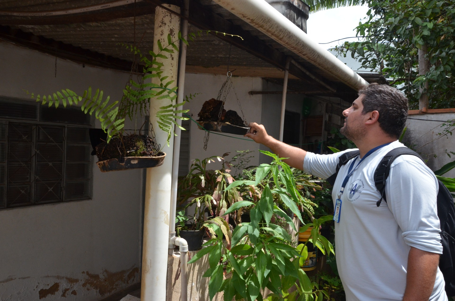 Saúde realiza palestras para orientar sobre a dengue