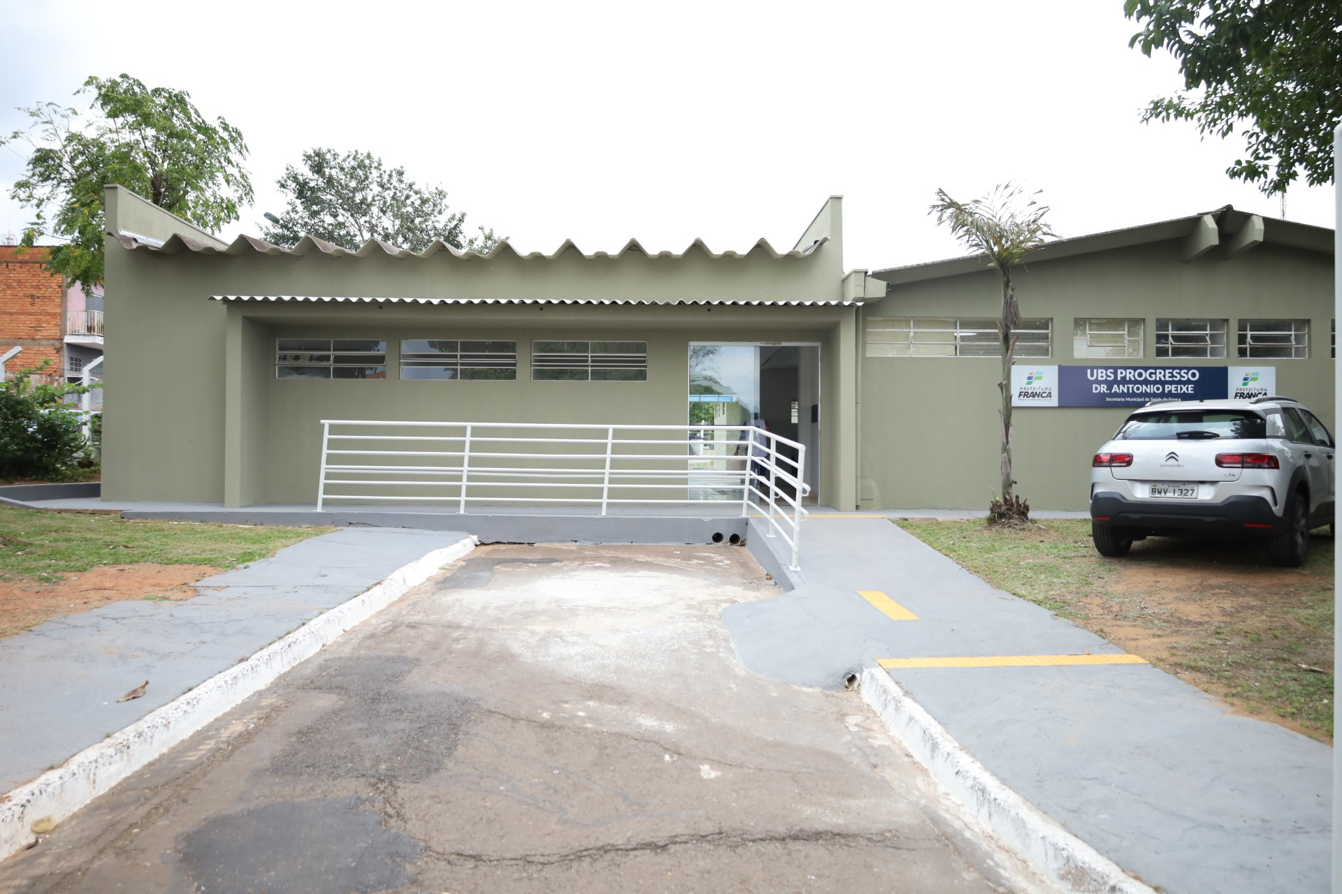 Prefeitura entrega revitalização da UBS Progresso e inicia serviços em outras unidades