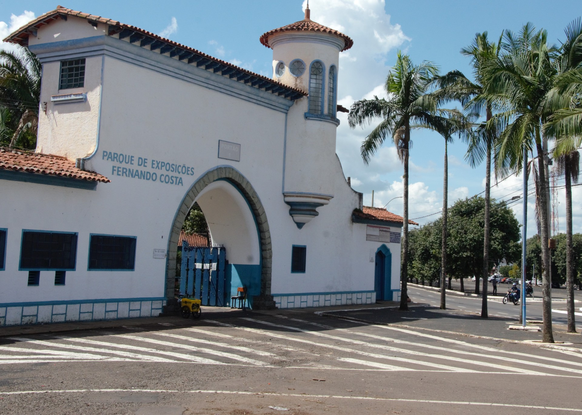 Vigilância faz leilão para a venda de espaços externos durante a Expoagro