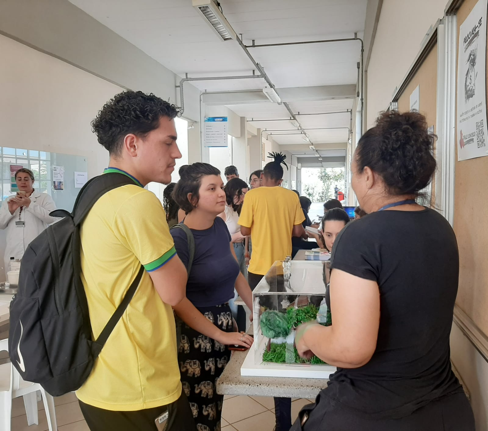 Vigilância realiza encontro sobre prevenção de escorpiões